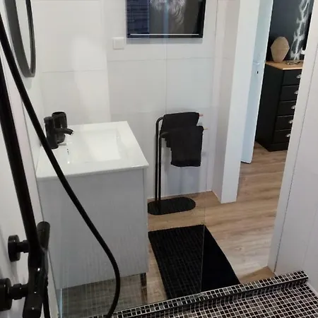 La Maison D A Cote * Lacropte